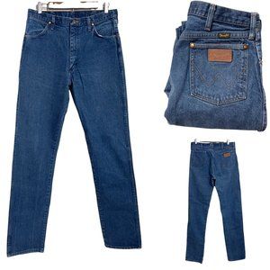 Wrangler Men's Vintage Medium Wash W Patch Pocket Straight Leg Blue Jeans 33 38